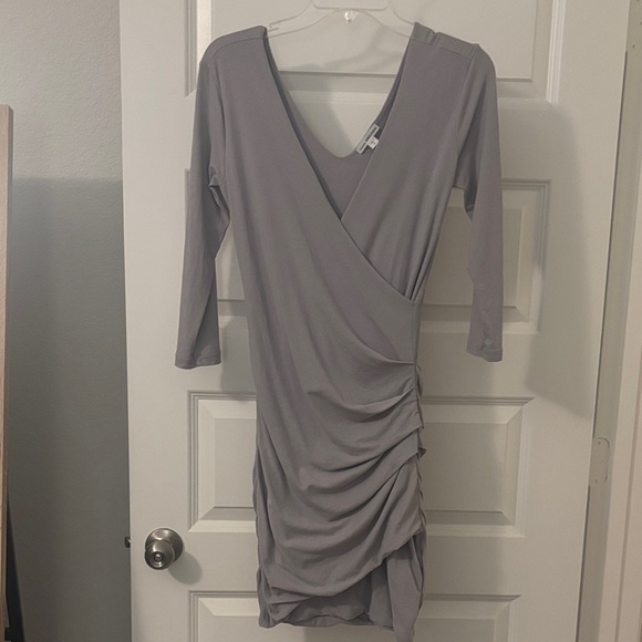 James Perse Dresses & Skirts - James Perse Light Gray Ruched Dress SZ 3 L cotton modal bodycon designer NWOT